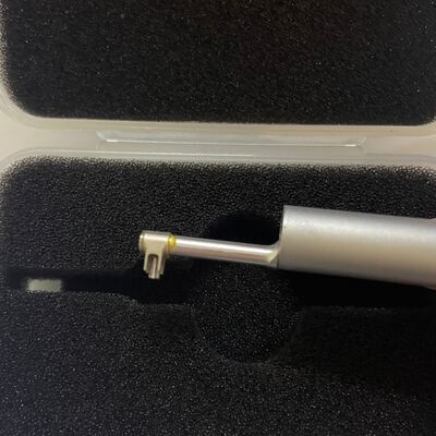 TS110 Oberflächenrauheitsmessgerät mit gebogenem Sensor