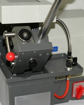 HC-300E Metallographische Probenschneidemaschine Wasserkühlung Labor Probenschneider