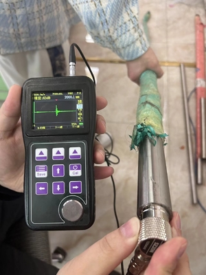 OLED-Farbbildschirm Ultraschalldickheitsmessgerät Live A&B Scan Einzel- und Dualelement-Sonde