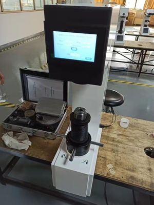 HB-3000E Elektronischer Brinell-Härteprüfer Schließschleifersteuerung Automatisches Laden mit Drucker