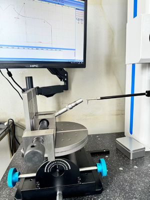 SRT-210G Grobheit Kontur Profil Analyse Tester mit 100 mm Messbereich