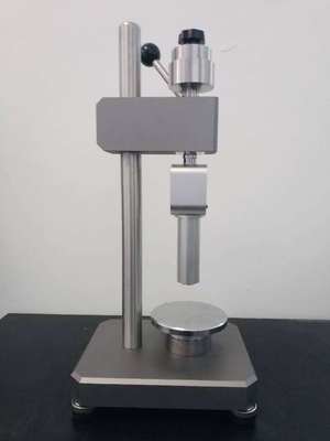 Digitales Display-Härteprüfer mit 0,1-Härte-Auflösung ≤1-Härte-Fehler und 150 mm × 60 mm × 50 mm Kompaktgröße