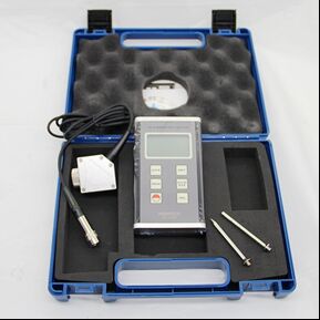 HG-6363 3-Achsen tragbares Vibrationsmessgerät Piezoelektrischer Beschleunigungsmesser mit RS232 & Bluetooth zur Maschinenüberwachung